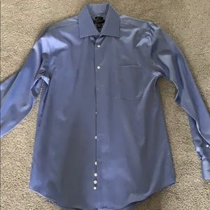 Men’s regular fit dress shirt